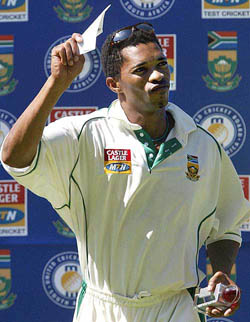 South African bowler Makhaya Ntini reacts after he was named the man of the match