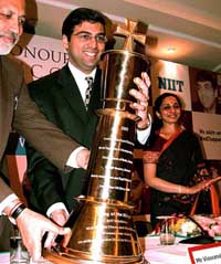 Indian Super Grandmaster and former world champion Vishwanathan Anand and his wife Aruna at a felicitation function