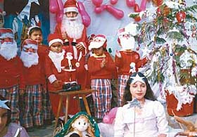 Students of Golden Bells Public School, Sohana, celebrate Christmas