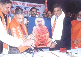 Delhi Chief Minister Sheila Dikshit taking part in the �77th Balidan Diwas� of Swami Shradhanand at her residence in the Capital on Wednesday.