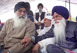 SAD President Parkash Singh Badal, Bibi Jagir Kaur and Mr Kirpal Singh Badungar at the Jor Mela in Fatehgarh Sahib
