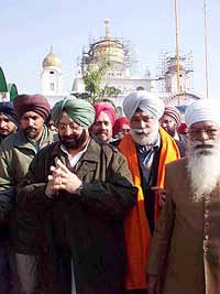 Punjab CM Amarinder Singh comes out after paying obeisance at the Fatehgarh Sahib gurdwara