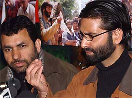 The Chairman of the Jammu and Kashmir Liberation Front, Mohammad Yasin Malik, addresses a Press conference in Srinagar on Wednesday