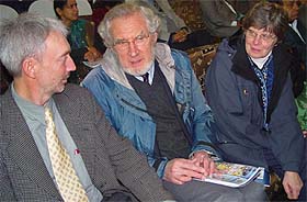 Foreign delegates discuss a point at the Indian Science Congress