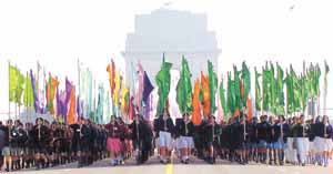The sun came out of hiding on Wednesday, enabling schoolchildren to rehearse for the Republic Day parade at Rajpath in the Capital on Wednesday. 