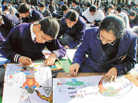 Students take part in a painting competition on Road Safety at the Plaza in Sector 17, Chandigarh