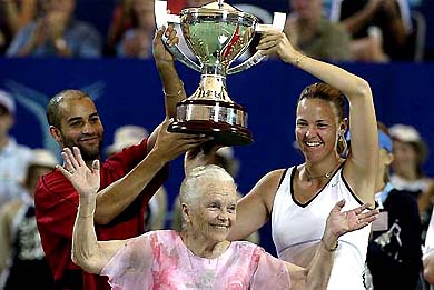 James Blake and Lindsay Davenport from the US hold the Hopman Cup Trophy after defeating Karol Kucera and Daniela Hantuchova of the Slovak Republic in the final of the team tennis tournament in Perth