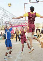 The volleyball final between Shivalik Public School and Coaching Centre