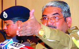 Joint Commissioner of Delhi Police Maxwell Pereira at a press conference