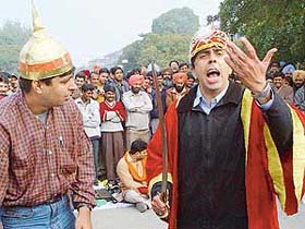 A street play �Taaj Mahal Ka Tender� directed by Rajiv Mehta in progress at the Plaza, Sector-17, Chandigarh