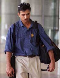 Vice-captain Rahul Dravid arrives at the Sydney airport on Wednesday