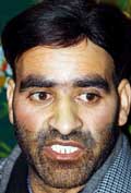 Former Hizb-ul-Mujahideen commander Zafar Abdul Fateh at a press conference in Srinagar 