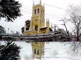 Scenes from Shimla following fresh snow-fall 