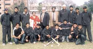 The SGTB Khalsa College team, who lifted the Inter-College