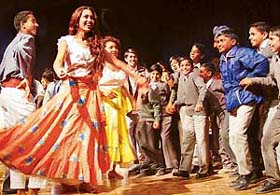 Children join dancers of Re-unuion Island troupe, which performed at Makhan Shah Lobana auditorium in Sector 30, Chandigarh