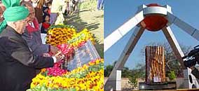 The Chief Minister, Mr Om Prakash Chautala, dedicates a memorial to Vikas Bhardwaj, who died fighting terrorists in Kupwara, Jammu and Kashmir