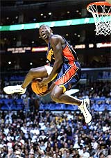 Jason Richardson of the Golden State Warriors soars to the basket during the NBA All Star Slam Dunk contest in Los Angeles 