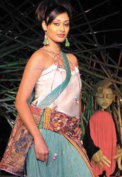 A model at a fashion show during the VII World Bamboo Congress in the Capital.