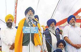 Mr Simranjit Singh Mann, President of SAD (A), addresses a rally at Sangrur