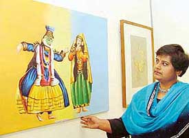 Archana Handa explains one of her paintings at the Government Museum and Art Gallery in Sector-10, Chandigarh