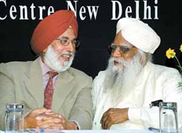 Mr Swaran Singh Boparai, Vice-Chancellor of Punjabi University, Patiala, along with the president of DSGMC, Mr Pralhad Singh Chandhok, on the first anniversary of the establishment of Guru Teg Bahadur National Integration Chair at the university during a function organised by the Delhi Sikh Education Council in the Capital on Tuesday.