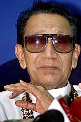 Bal Thackeray, Shiv Sena supremo