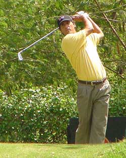 Pablo Del Olmo of Mexico hits the front with a fine round to emerge the sole leader on the penultimate round of the Royal Challenge Indian Open Golf Championship 