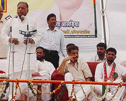 Samajwadi Party President and Uttar Pradesh Chief Minister Mulayam Singh Yadav addresses an election rally in Karnal on Wednesday.