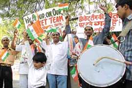 MANY HAPPY RETURNS: Supporters celebrating the Indian victory in the first cricket test match against Pakistan in the Capital on Thursday. 