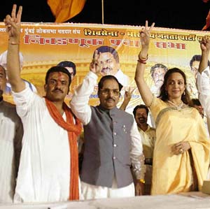 Film star and Rajya Sabha Member Hema Malini campaigns for Shiv Sena-BJP candidate Sanjay Nirupam from North West Mumbai at a public meeting in Mumbai