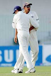 VVS Laxman tries to calm down Kumble