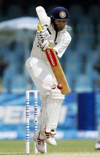 Parthiv Patel plays a rising delivery during the second Tet match against Pakistan