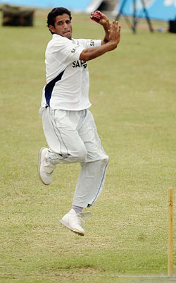 Irfan Pathan bowls during a training session in Rawalpindi