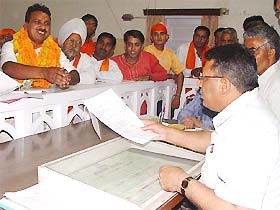 Ekta Shakti candidate Ranbir Singh Bumbak files nomination papers for Ambala Lok Sabha seat on Friday