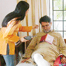 Actors shoot for DD documentary based on Punjabi litterateur Kaana Singh�s short story in Sector 35, Chandigarh, on Saturday.