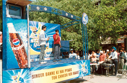 Youngsters participate in "Pepsi Banjaa Sitara Yaraa" musical talent hunt organised in Sector 17 Plaza,  Chandigarh, on Saturday.