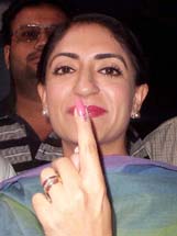 Daughter-in-law of Punjab Chief Minister Capt Amarinder Singh after casting her vote 