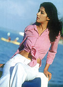 Floral prints for the trendy. 