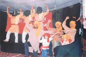 A still from "Inqalab Zindabad", a play staged on the occasion of the birth anniversary of Shaheed Sukhdev 