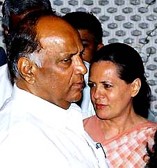 Sharad Pawar: will he be able to stitch up another winning alliance for the assembly elections?