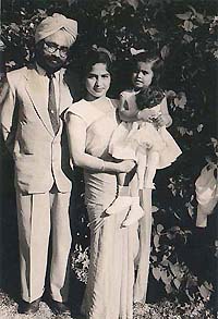 Dr Manmohan Singh, his wife and daughter in their younger days