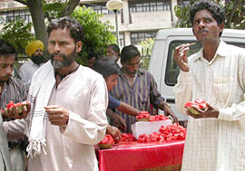 Avoid cut fruit and ice stored or handled unhygienically.