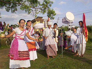 Maiba and Maibis dance in their traditional attire