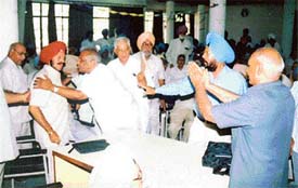 Members of the Punjab State Pensioners Confederation come to blows during the election of  office-bearers in Ludhiana