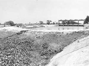A kutcha bandh constructed by Haryana on the SYL Canal