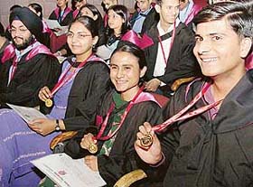 Students of Punjab Technical University at the convocation in NIPER, Mohali