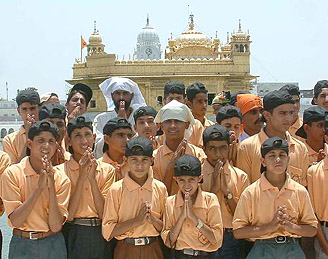 Schoolchildren from Jammu and Kashmir at the Golden Temple in Amritsar