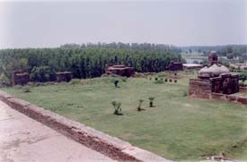 A side view of the Mughal Sarai situated at Doraha