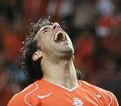 Ruud van Nistelrooy reacts after the Czech Republic score a goal in their Euro group D match