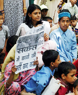 Noted actress and social worker Nandita Das along with the under privileged children at a demonstration organsied by the �Bachpan Bachao Andolan� at Jantar Mantar in New Delhi on Monday